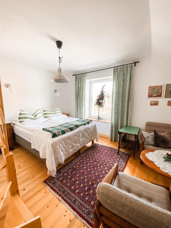 Pokój 4 osobowy - zdjęcie 1