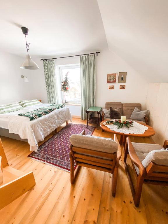 Pokój 4 osobowy - zdjęcie 2