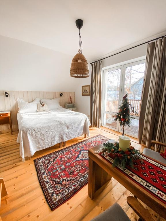 Pokój 4 osobowy z tarasem - zdjęcie 1